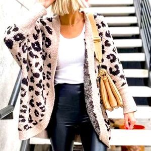 🐆 Mudpie SOFT and Cozy Cheetah 🐆 Cardigan